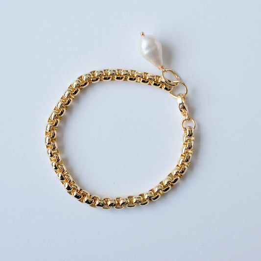 Pulsera Dorada