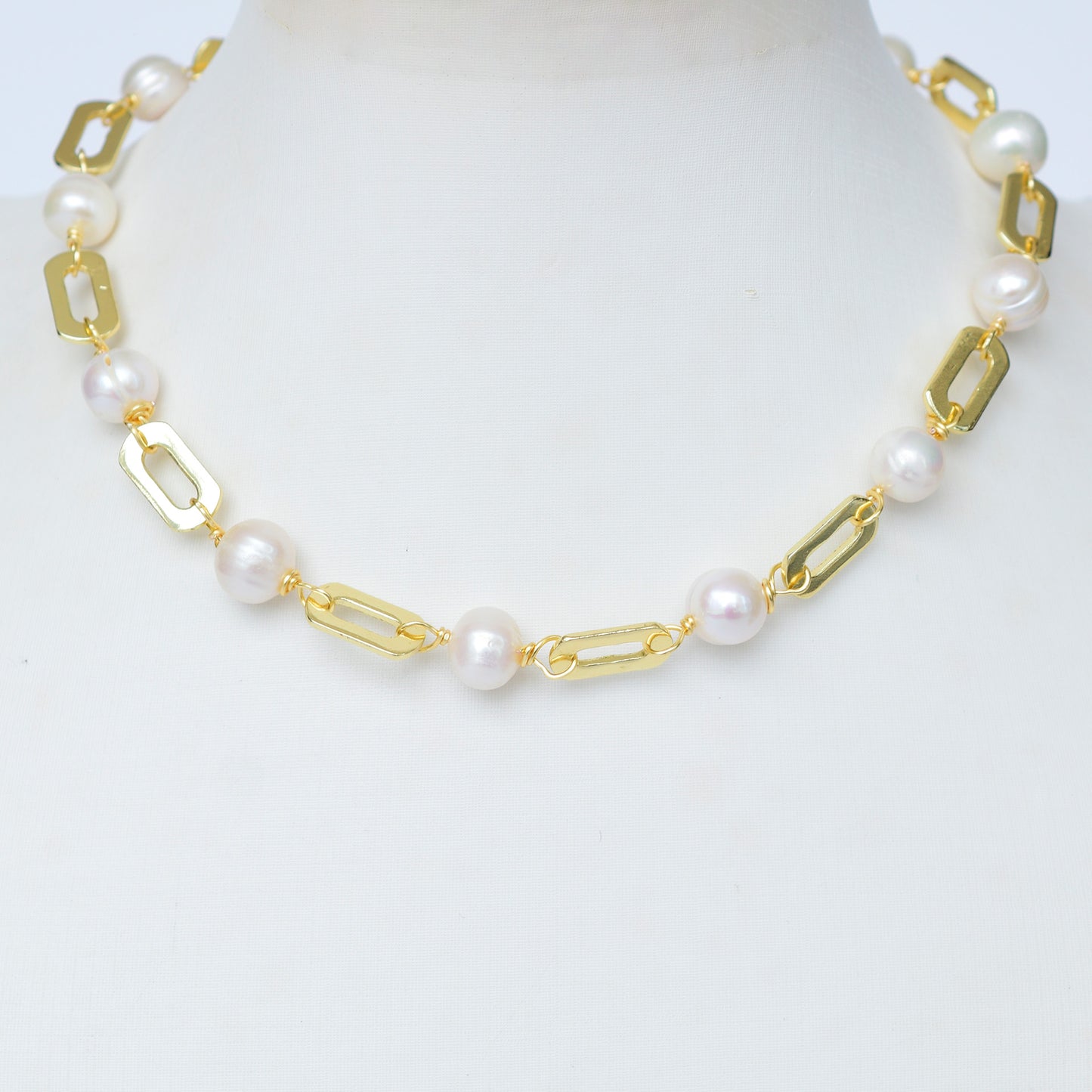 Collar Pearl Link