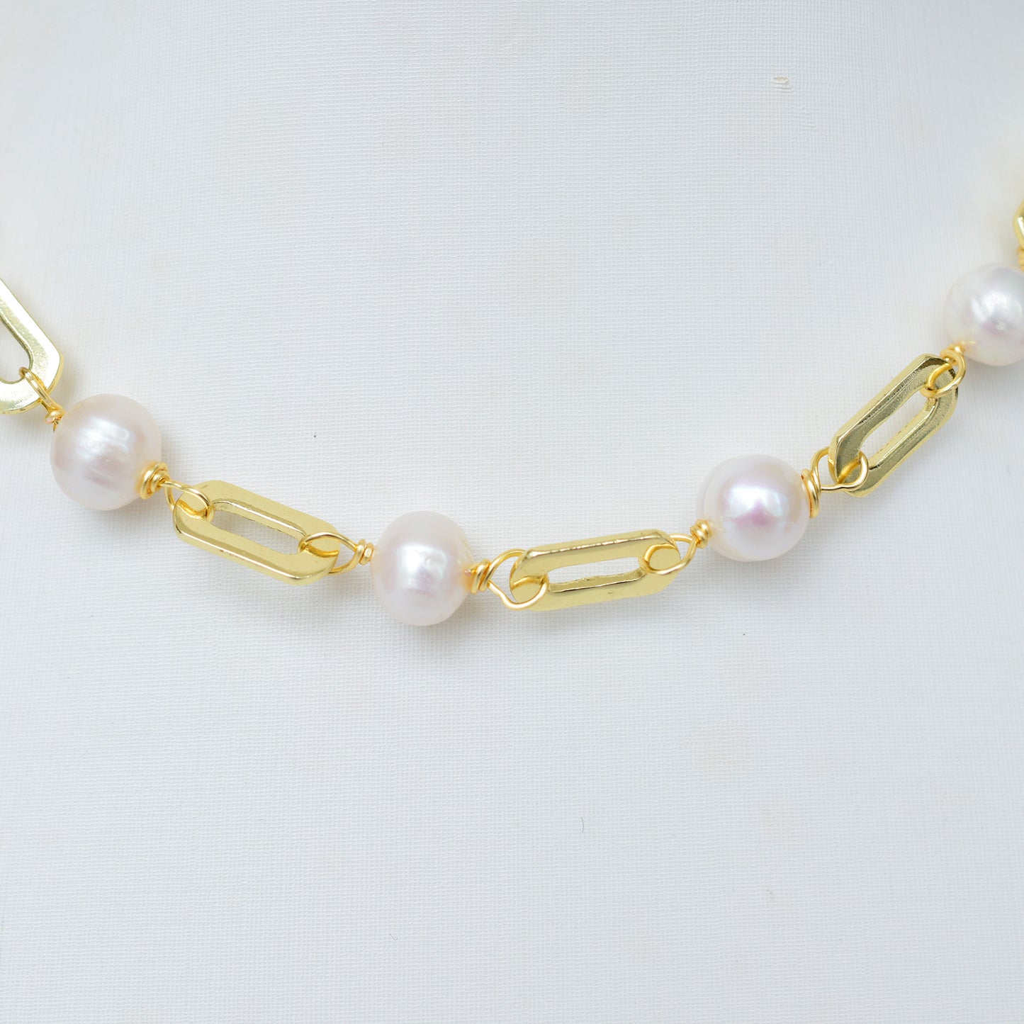 Collar Pearl Link