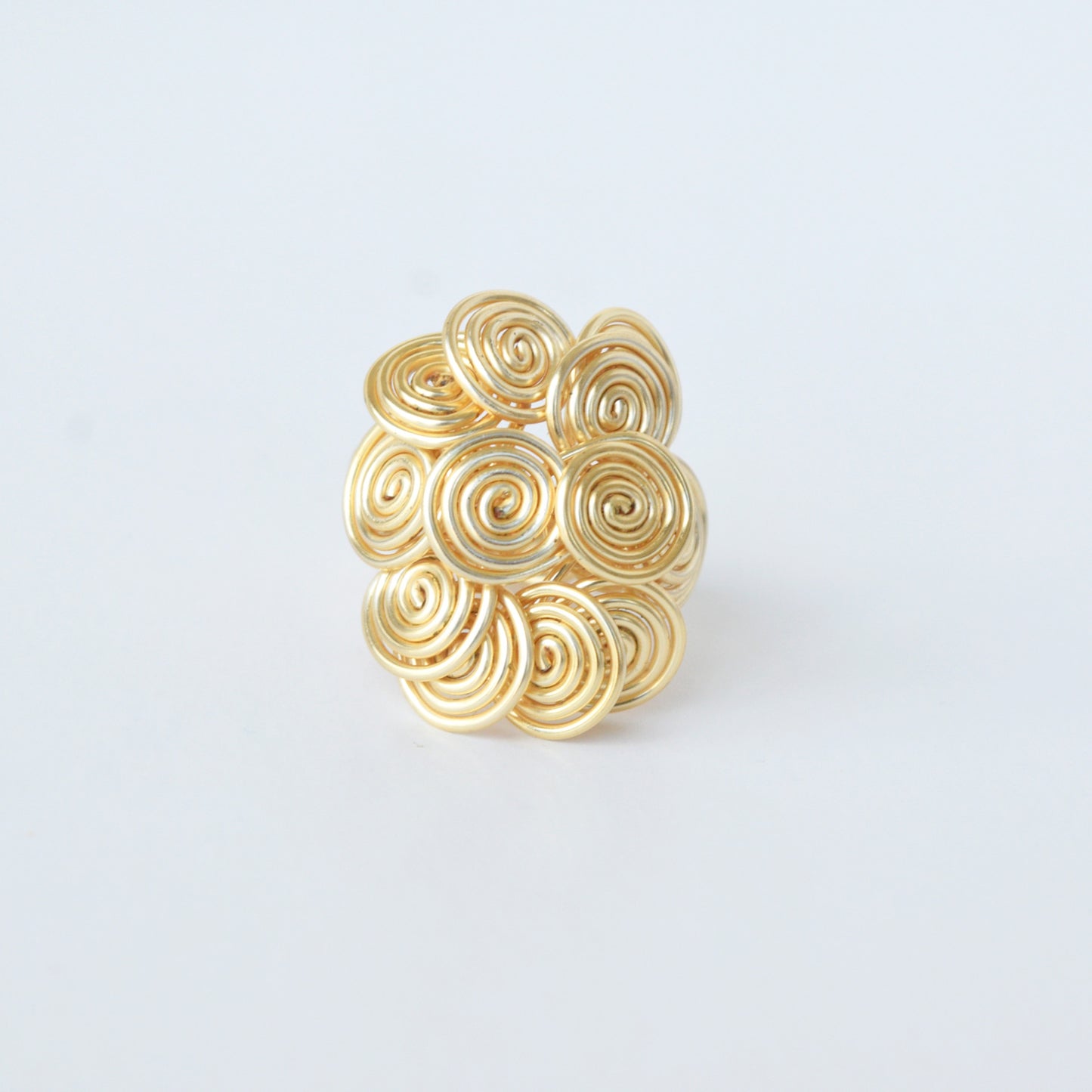 Anillo Espiral Dorado